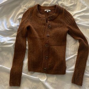 Dark brown knit Madewell Sweater— never worn